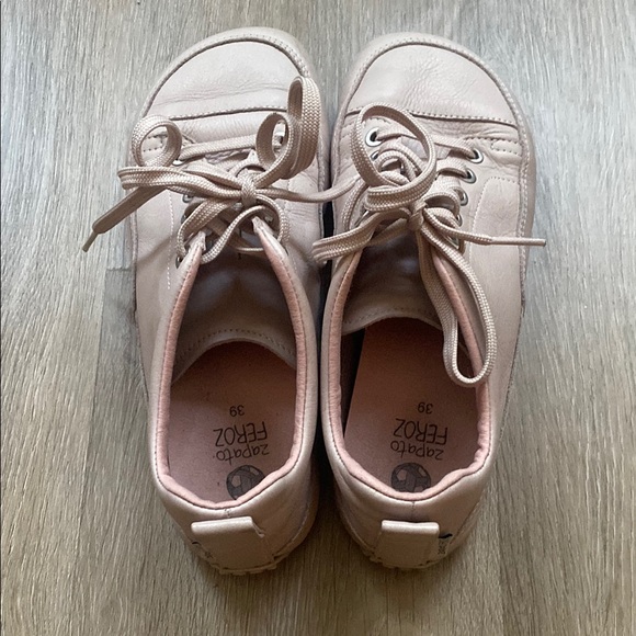 Zapato Feroz Barefoot Leather Sneaker - Picture 4 of 7